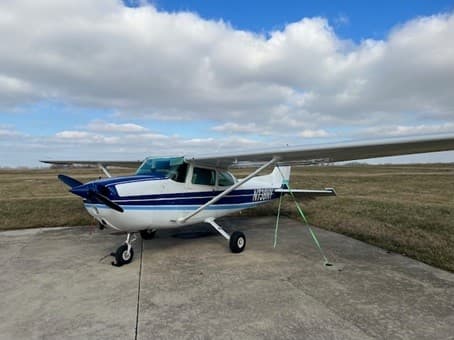 Cessna 172N N738NY